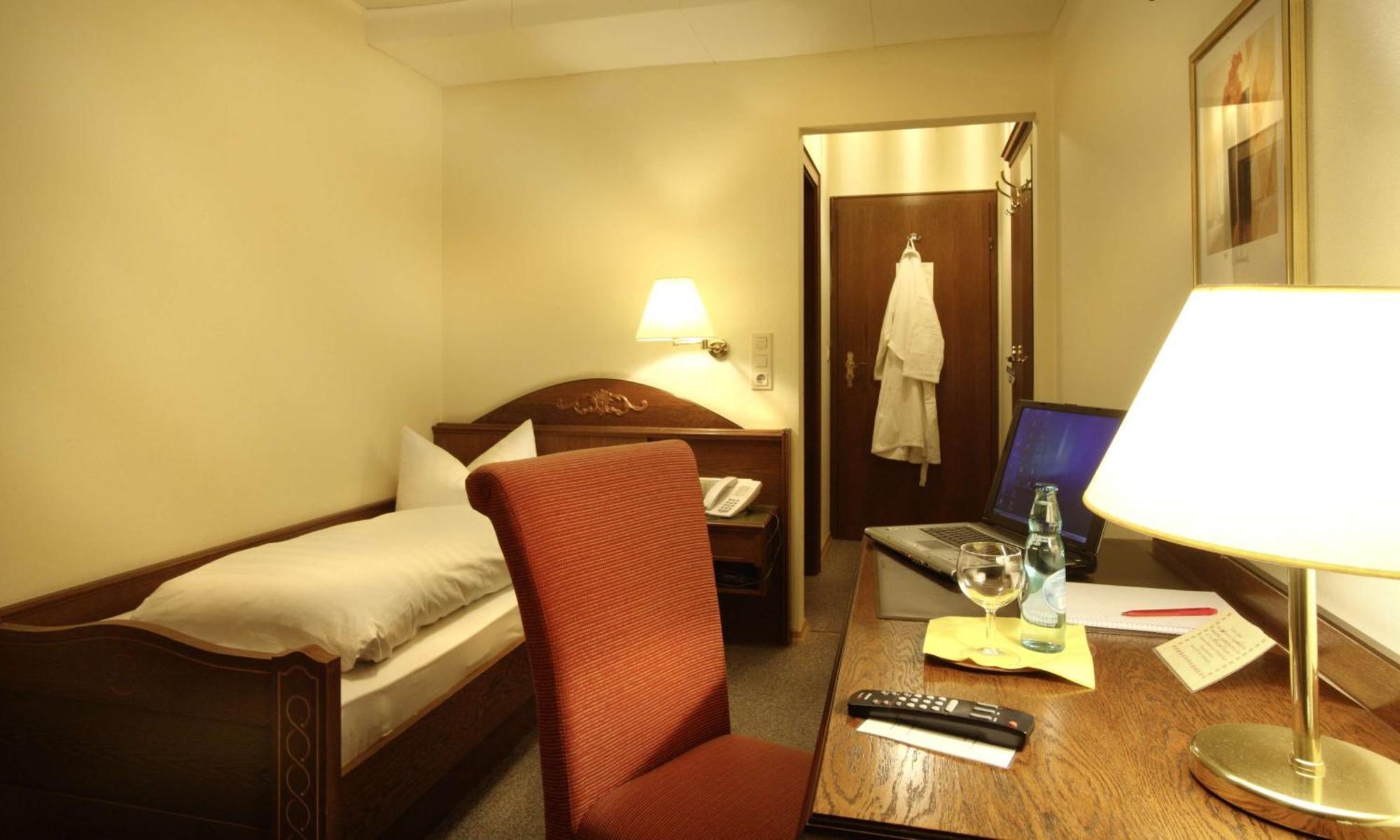 Wellnesshotel Zum Koch Ortenburg Номер фото