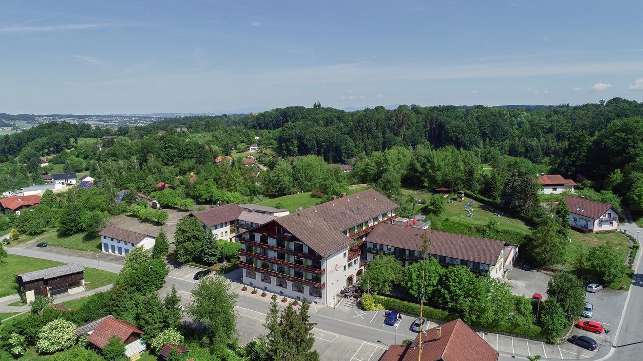 Wellnesshotel Zum Koch Ortenburg Экстерьер фото
