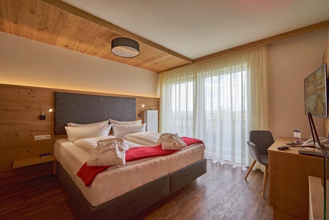 Wellnesshotel Zum Koch Ortenburg Экстерьер фото
